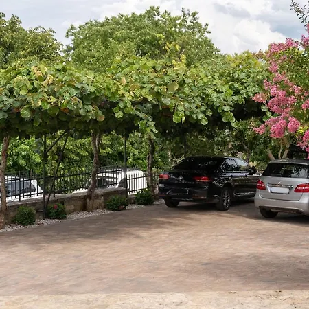Alda-App Apartment Funtana Exterior photo