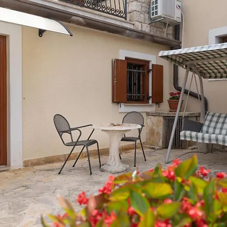 Alda-App Apartment Funtana Exterior photo