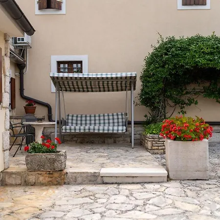 Alda-App Apartment Funtana Exterior photo