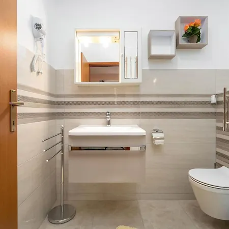 Alda-App Apartment Funtana Exterior photo