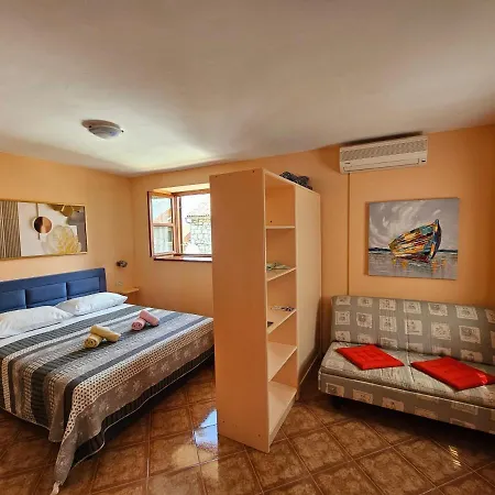 Alda-App Apartment Funtana Exterior photo